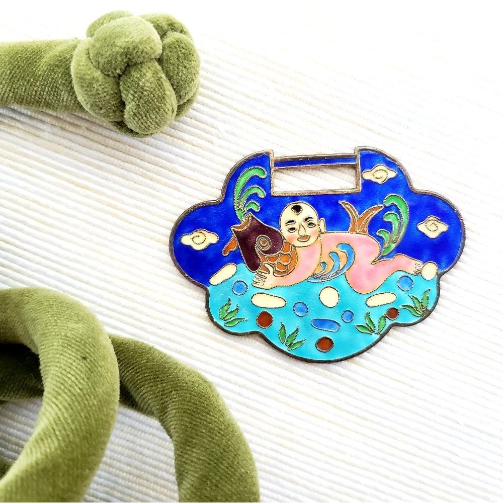 Enameled Vintage Asian Art Pendant
